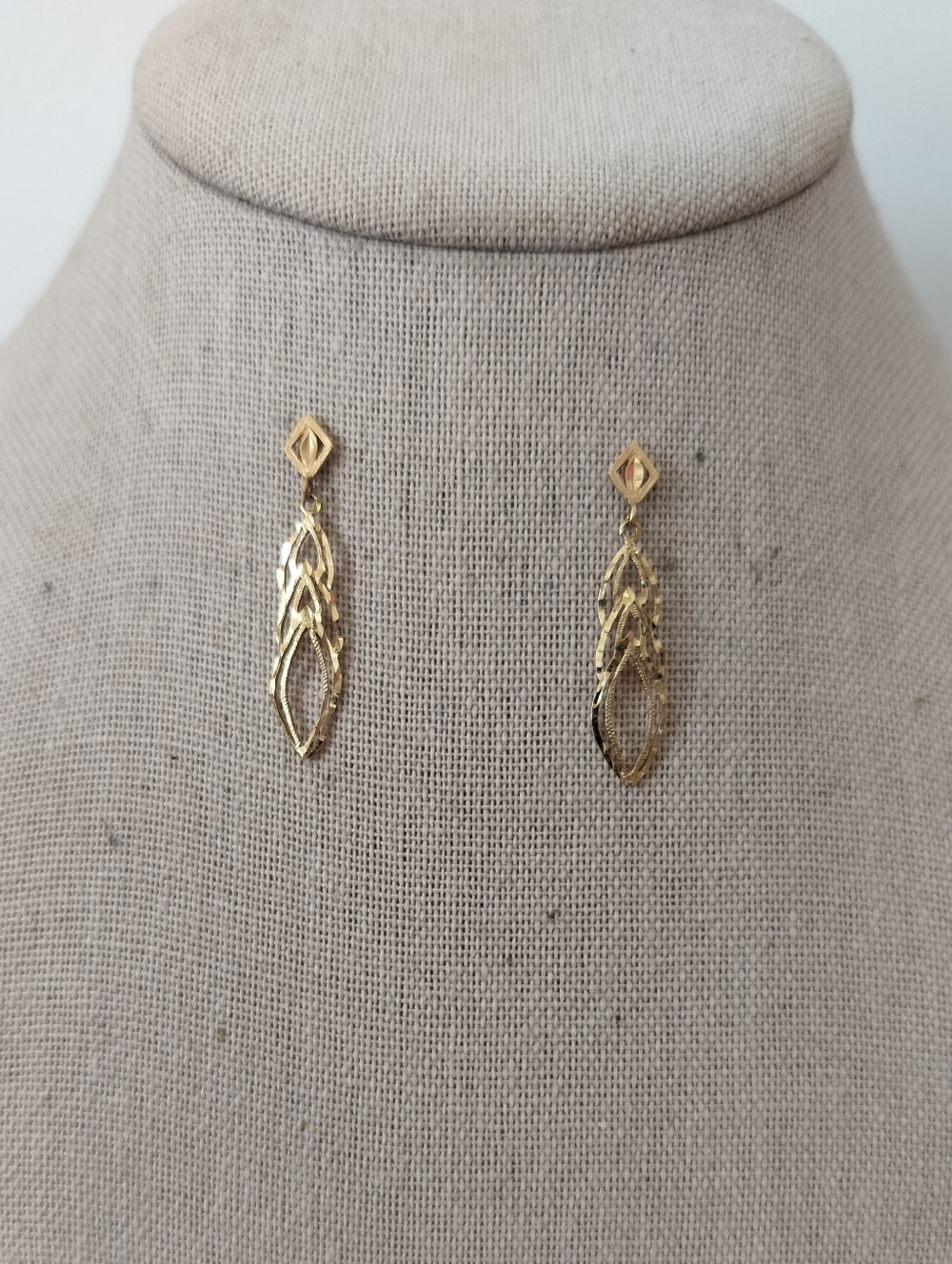 14k Yellow Gold Dangle Women’s Earrings  Long
